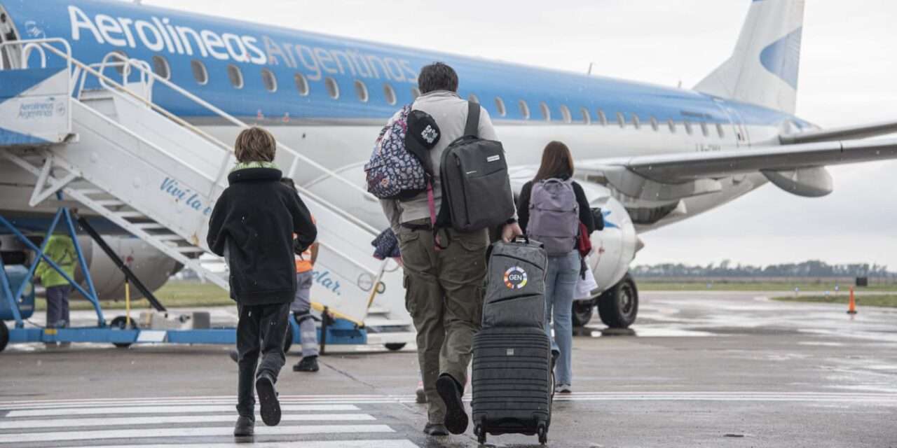 Con la llegada del primer avión, regresaron los vuelos a Río Cuarto