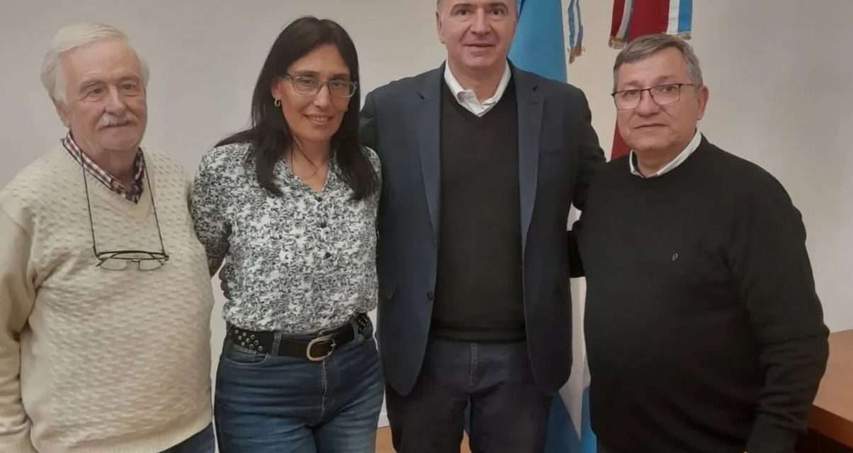 Reunión de gestión entre el Municipio de Bulnes y el Ministerio de Educación