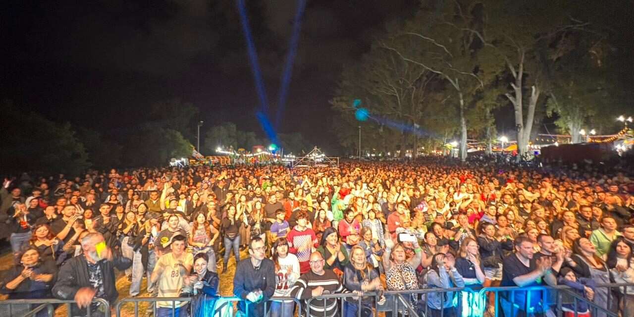 Villa Nueva vivió una multitudinaria edición de la Fiesta de la Cerveza Artesanal 2025