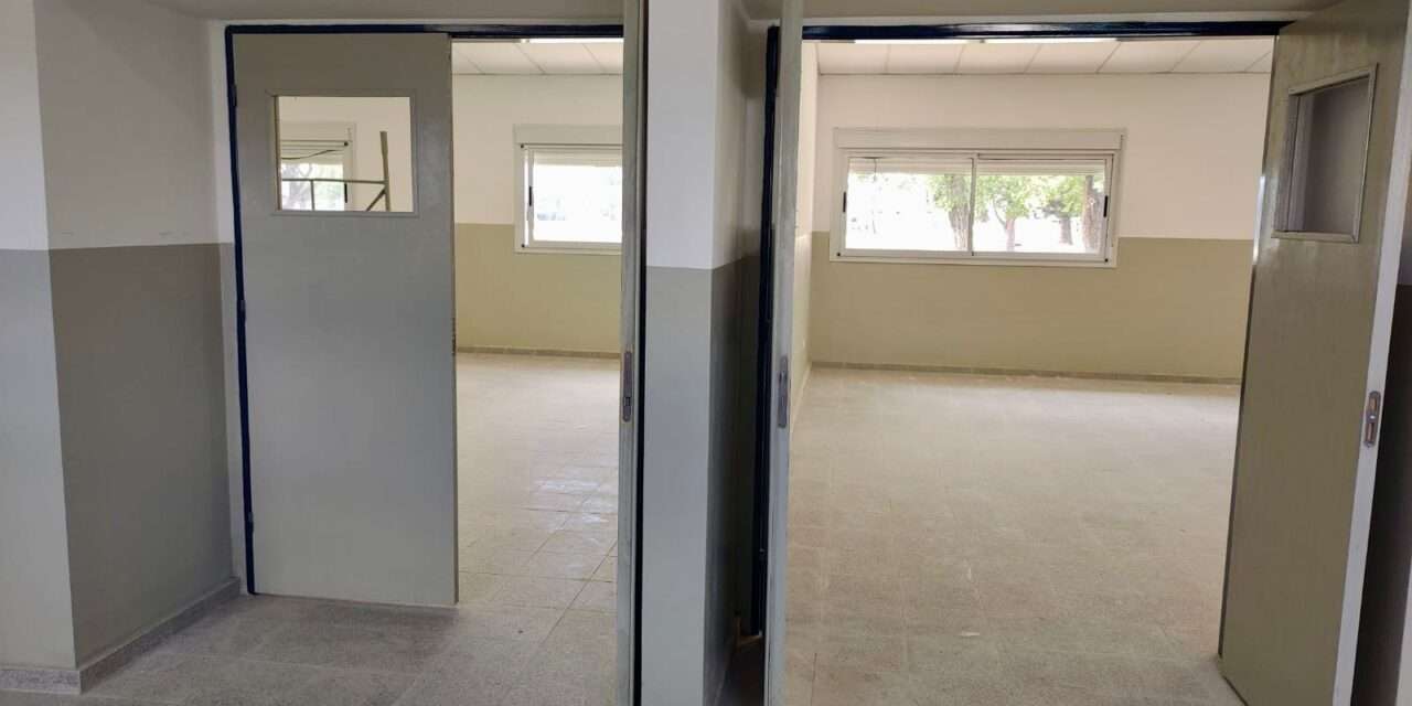 Construyeron dos nuevas aulas para el Instituto Adelia María