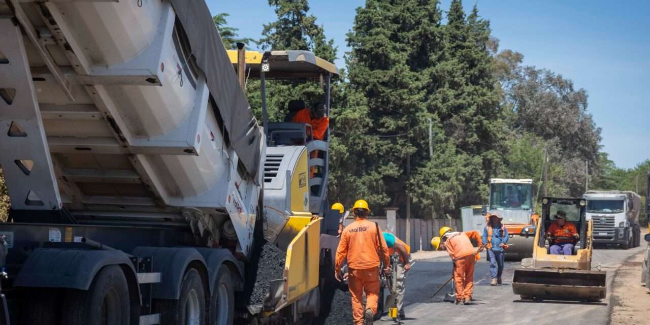 Río Cuarto: Pavimentan las colectoras de la Circunvalación y se afianza la transformación vial