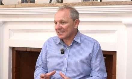 Estrategia de gobierno y sostenibilidad financiera