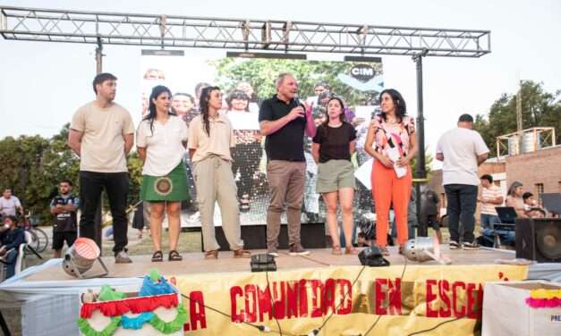 Los centros comunitarios cerraron sus talleres con un gran encuentro en el Andino