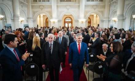 Llaryora participó de la conmemoración de los 100 años de Tribunal Superior de Justicia de Córdoba