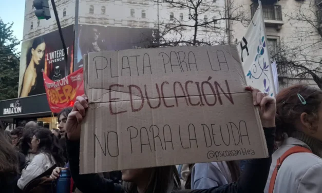 Docentes universitarios realizarán un paro de 72 horas para exigir cumplimiento de la Ley de Financiamiento