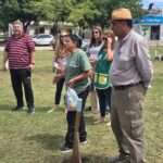 Ucacha: Alumnos y familiares del Jardín San Martín plantaron árboles en el bosquecito nativo