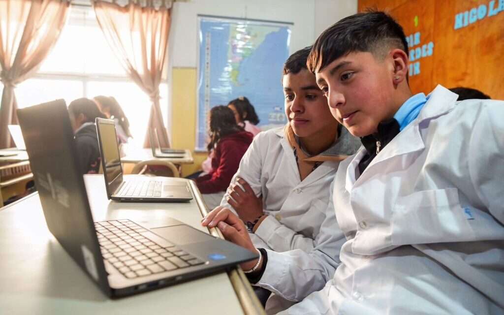 Córdoba redefine la primaria: Nuevo diseño curricular y más horas de aprendizaje desde 2026