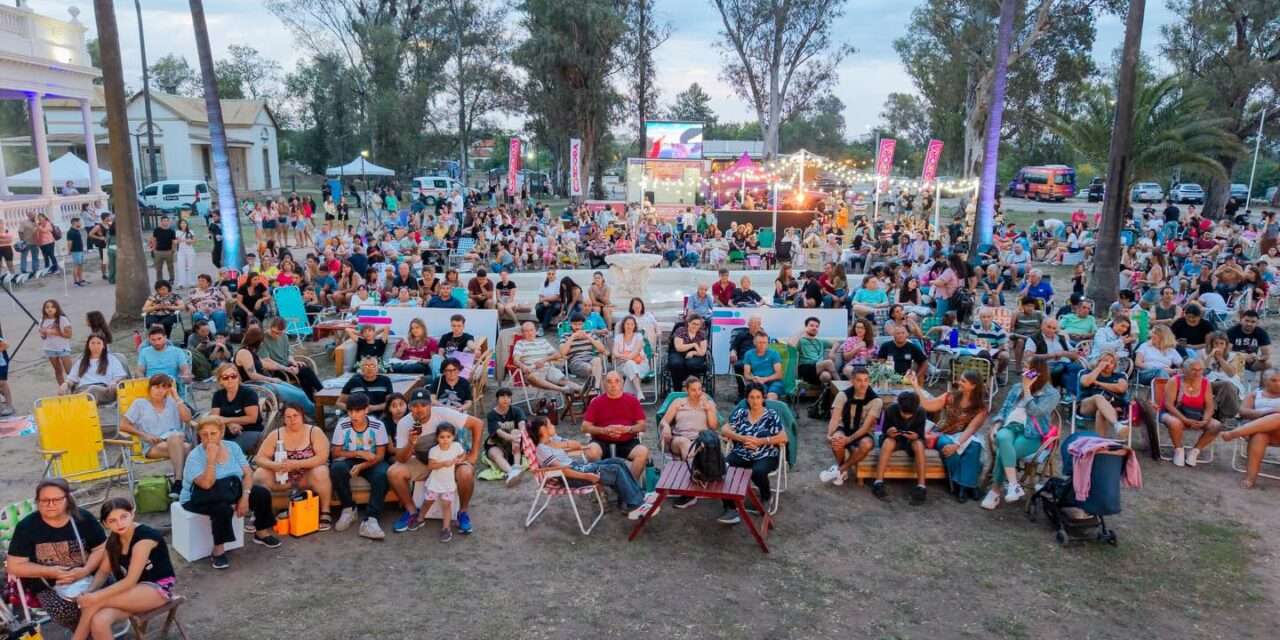 Almafuerte dio la bienvenida oficial a la temporada de verano y lanzó el proyecto Lagos y Lagunas