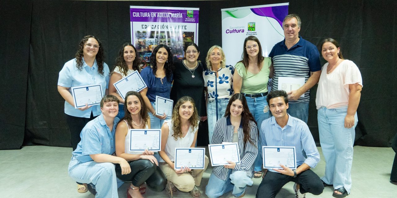 Adelia María celebró la entrega de certificados de la Universidad Popular