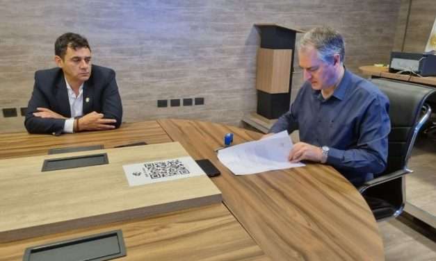 La Provincia pavimentará un tramo más de la Ruta Provincial 23 en el Valle de Calamuchita