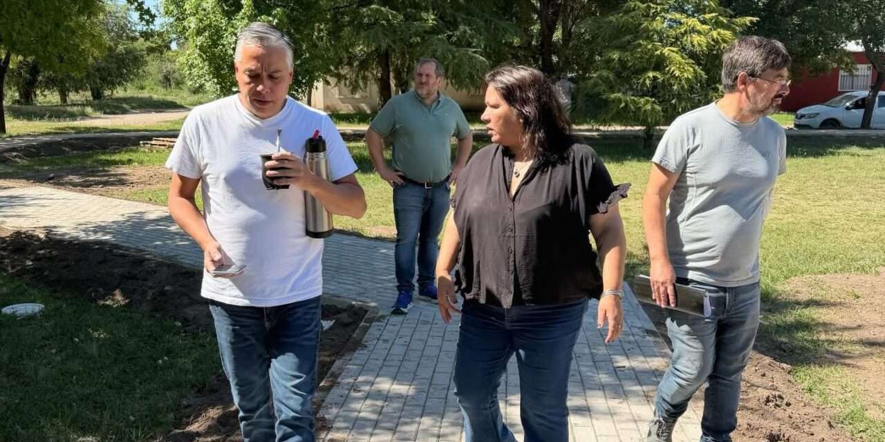 Avanza la remodelación de la Plaza Mons, proyecto ganador del Presupuesto Participativo 2025 en Villa Huidobro