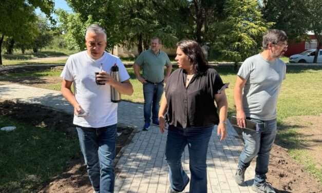 Avanza la remodelación de la Plaza Mons, proyecto ganador del Presupuesto Participativo 2025 en Villa Huidobro