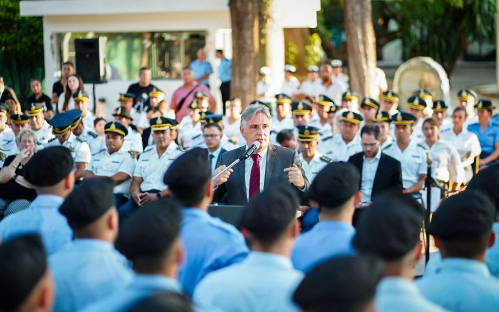 Llaryora anunció la incorporación de 575 miembros al Servicio Penitenciario en 2026