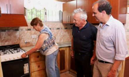 Tosquita y La Cautiva inauguraron la primera etapa de la red domiciliaria de gas natural