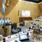 La Legislatura aprobó el paquete fiscal 2026 en primera lectura
