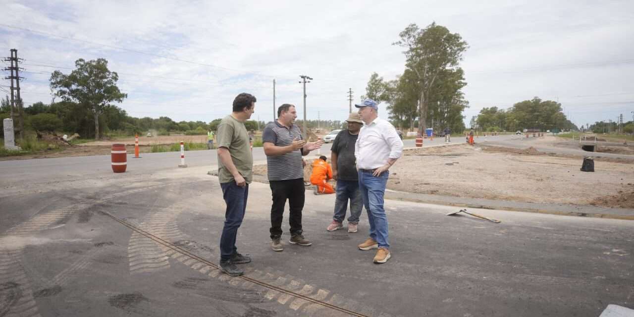 Villa María: Accastello supervisó la obra de circunvalación sur – este