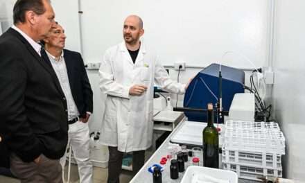 Córdoba incorpora tecnología de primer nivel para impulsar al sector vitivinícola provincial