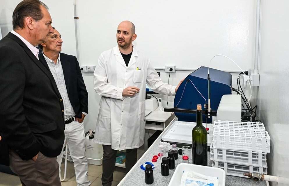 Córdoba incorpora tecnología de primer nivel para impulsar al sector vitivinícola provincial