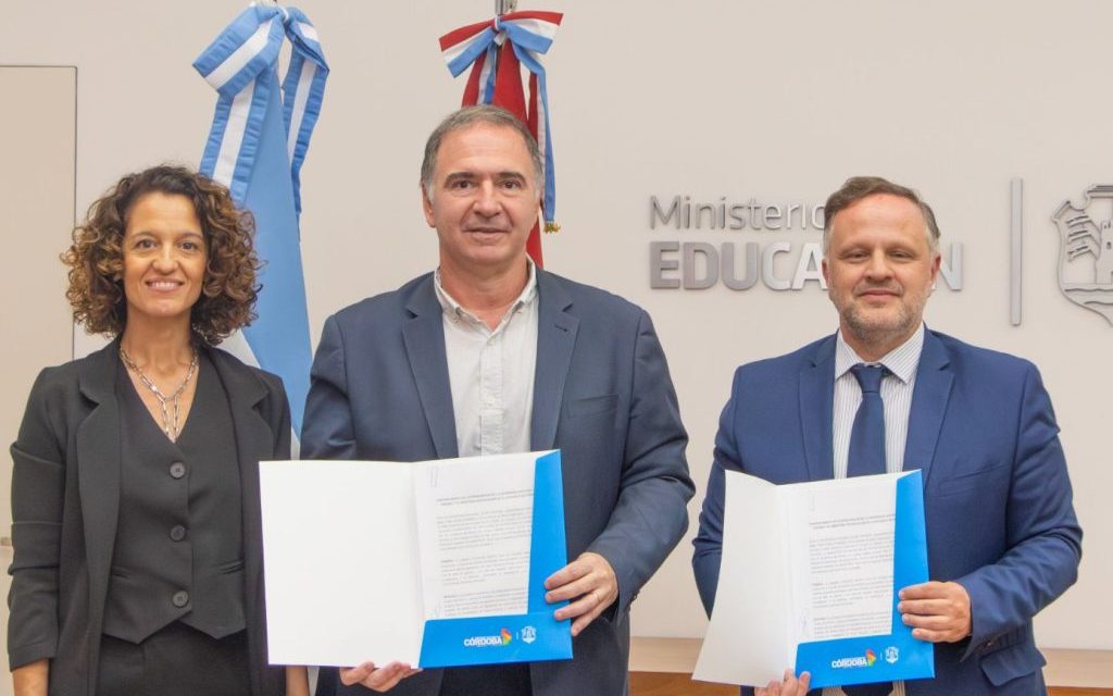 Educación y la Universidad Nacional de Río Tercero firmaron un convenio para fortalecer la formación, la investigación y la vinculación territorial