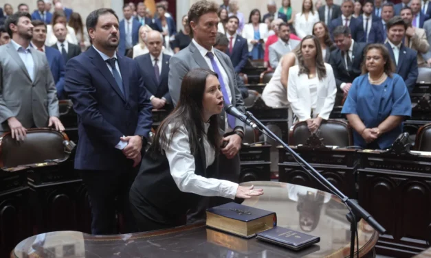 Provincias Unidas, la Coalición Cívica-ARI y Encuentro Federal crearon el interbloque «Unidos»