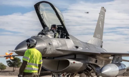 Milei encabezará el domingo en el Área Material Río Cuarto el acto de presentación de los seis F-16