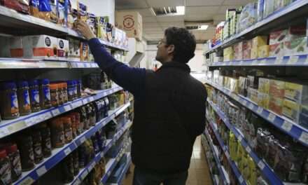 La inflación va en aumento: en noviembre fue de 2,5% y acumula un 27,9% en lo que va del año