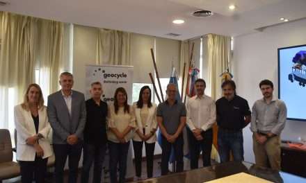 Villa Carlos Paz: firma de convenio con Geocycle para la instalación de maquinaria en el centro ambiental