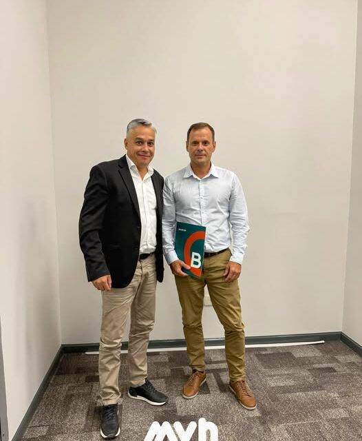 Villa Huidobro incorporó un nuevo camión para fortalecer los servicios municipales