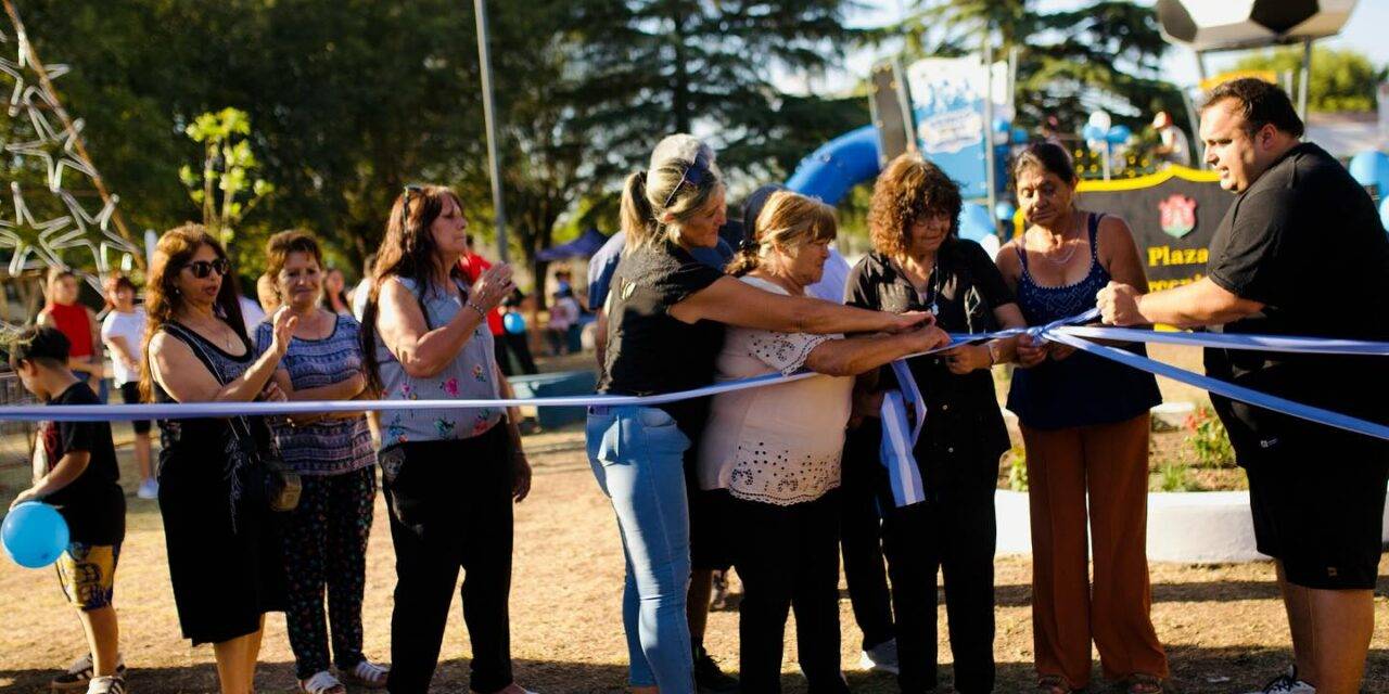 Inauguraron la nueva plaza del Barrio San Francisco en Las Higueras