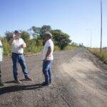 Villa María: El municipio mejora calles de tierra con asfalto reciclado