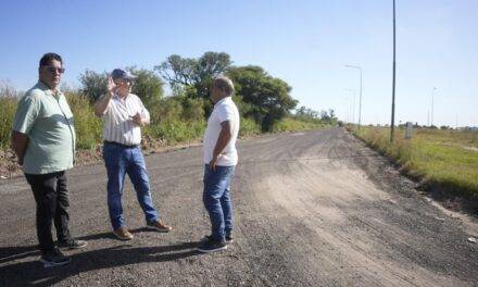 Villa María: El municipio mejora calles de tierra con asfalto reciclado