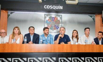 Llaryora en el festival de Cosquín: “Venimos a ratificar el apoyo a la cultura y a los festivales”