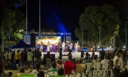 Vicuña Mackenna vivió otra exitosa noche del ciclo “Música en la Plaza”