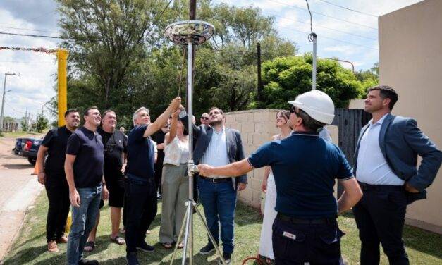 Llaryora anunció inversiones estratégicas para obras en localidades del departamento Roque Sáenz Peña