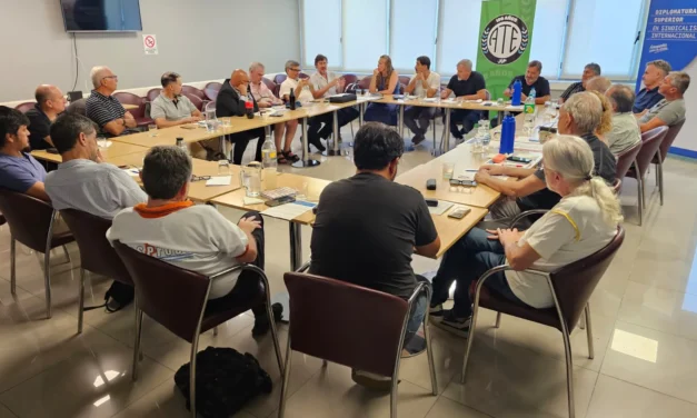 Reforma laboral: estatales realizarán un paro nacional, al que pretenden sumar a gremios «combativos»