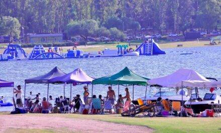 Embalse registró un fin de semana récord y se consolida como destino turístico en la provincia