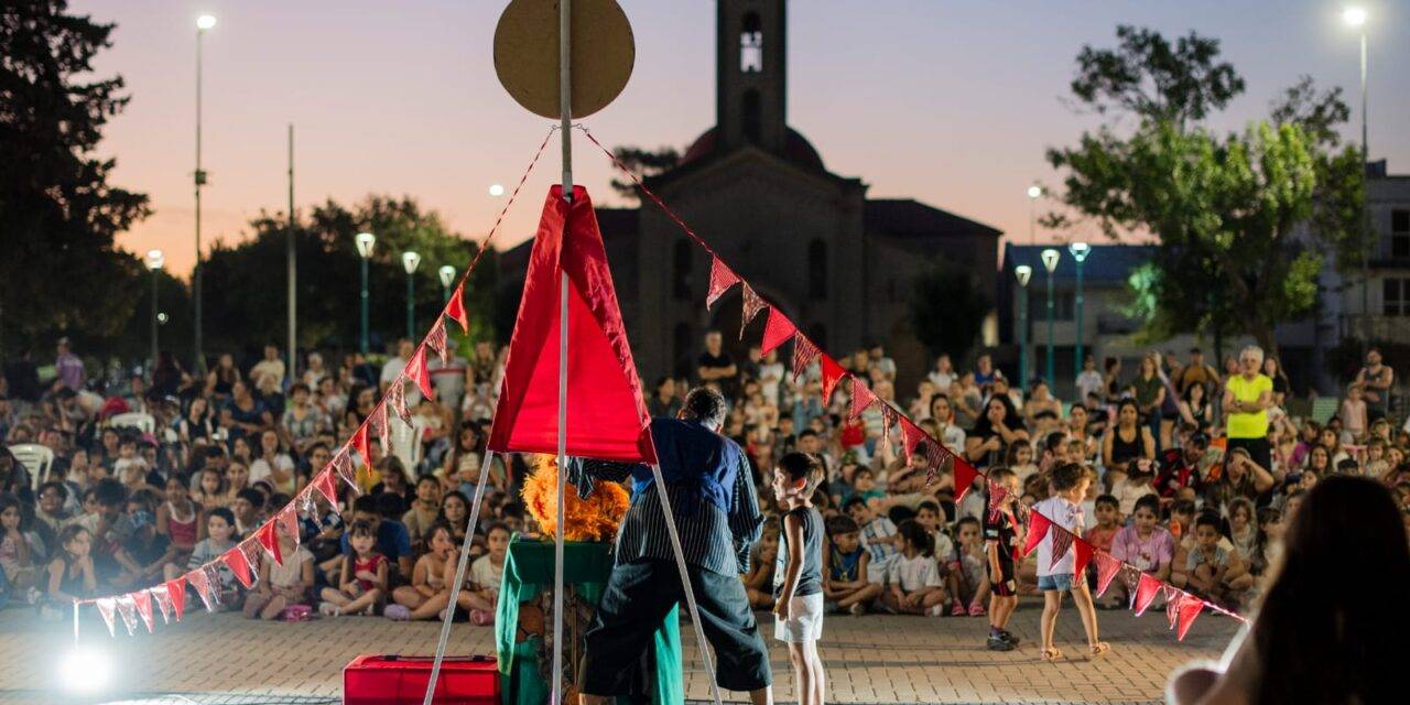 Vicuña Mackenna: gran convocatoria en una noche de títeres al aire libre para toda la familia
