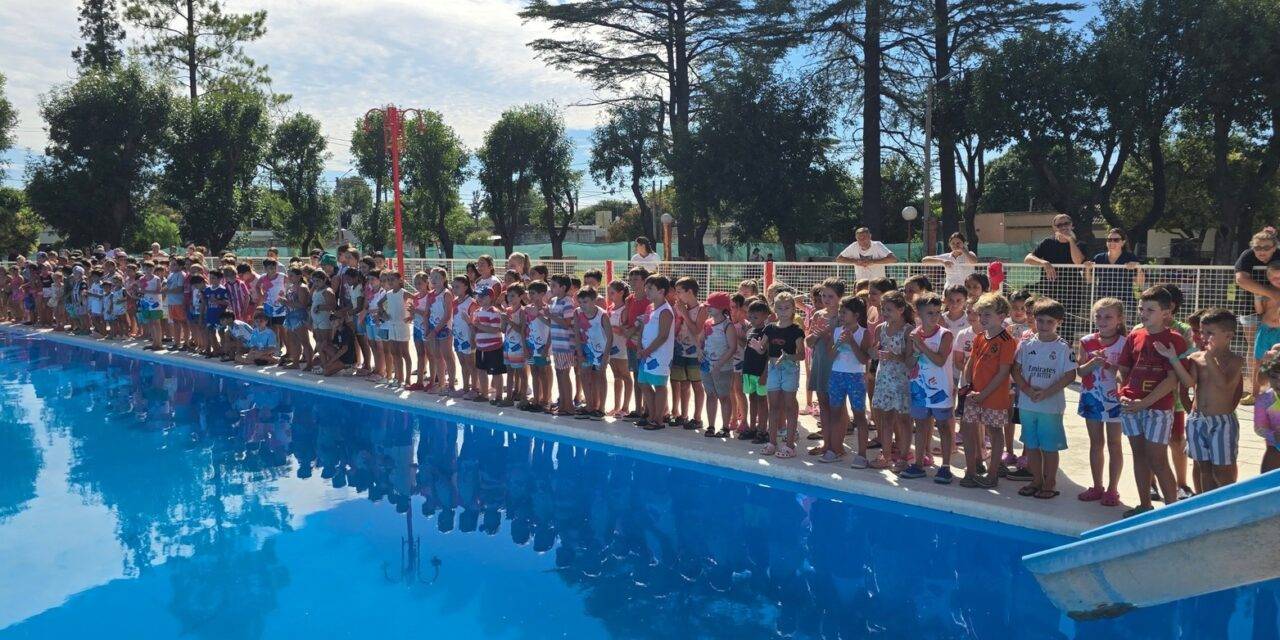 Hernando cerró con éxito la temporada 2026 del Programa Municipal de Natación