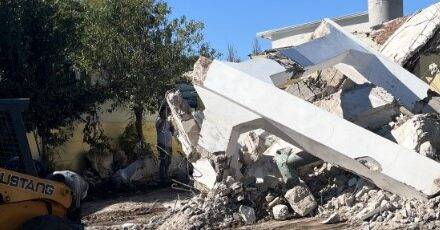 Alcira Gigena completó la demolición del antiguo tanque de agua por razones de seguridad