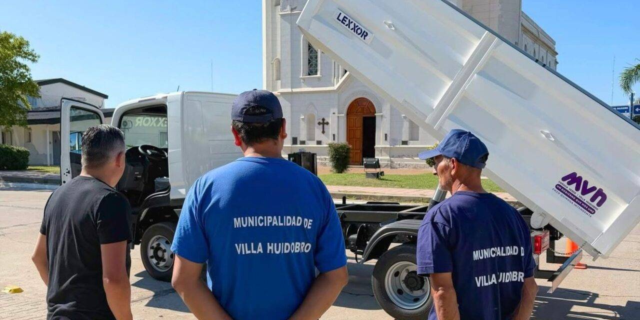 Villa Huidobro incorporó un nuevo camión volcador