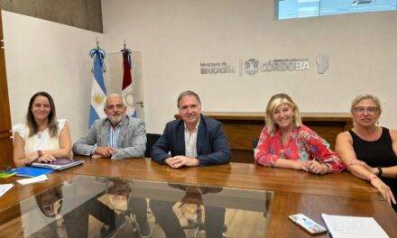 Educación y Trabajo fortalecen la protección de las trayectorias escolares en toda la provincia