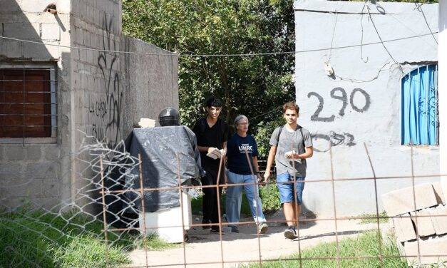 La UNRC repartió 200 unidades de repelente para prevenir el dengue