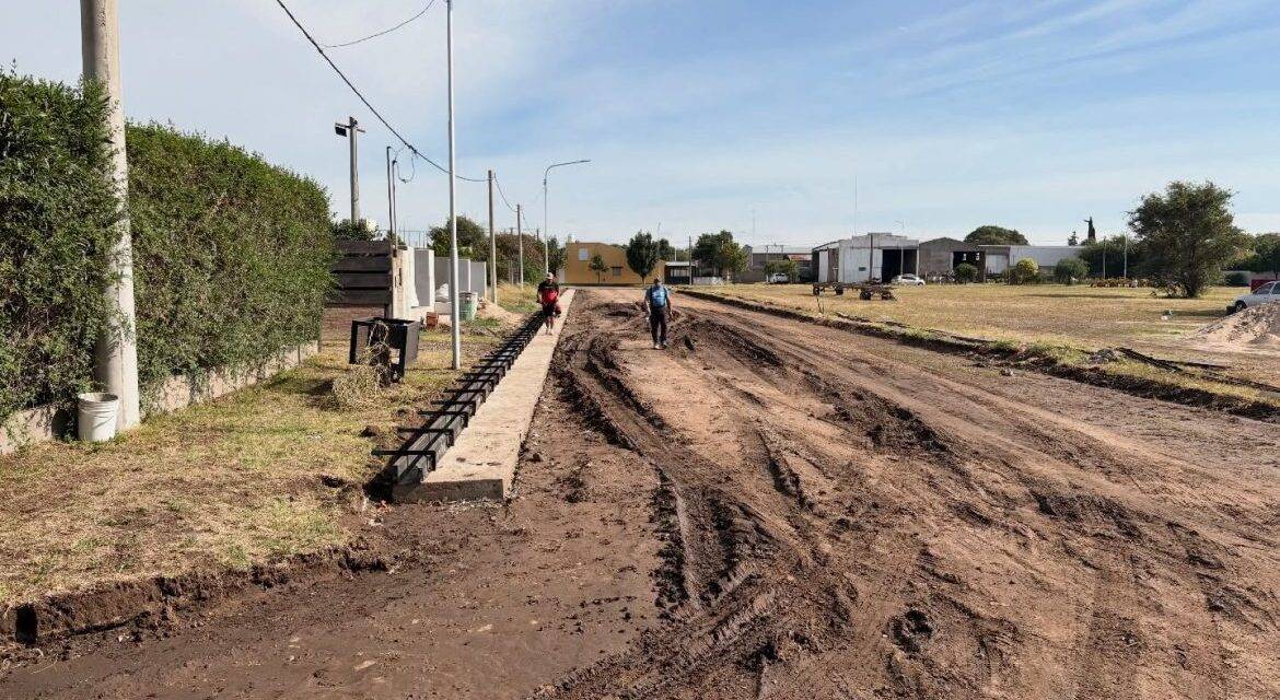 Adelia María avanza con obras de cordón cuneta financiadas con recursos propios