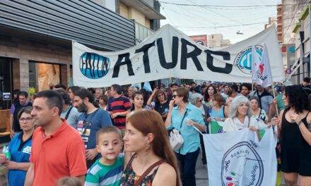 Los nodocentes de la UNRC realizarán un paro contra la reforma laboral