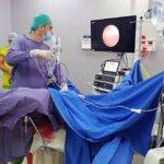 La salud pública suma tecnología: primera intervención urológica con láser en el sistema provincial
