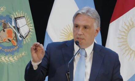 Llaryora inauguró el 148º período legislativo en Laboulaye