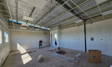 Avanza hacia su etapa final la obra de talleres del IPET N° 409 en Ucacha