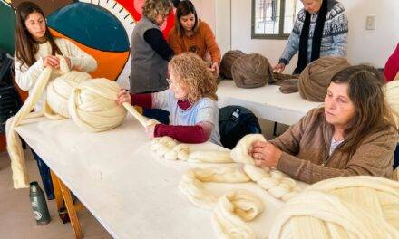 Adelia María lanzó la oferta 2026 de la Universidad Popular con múltiples capacitaciones