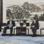 Gestiones en China: Accastello se reunió con el vicepresidente de una entidad de cooperación internacional