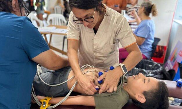 Villa Nueva realiza evaluaciones médicas deportivas para clubes baby en el SUM del Parque